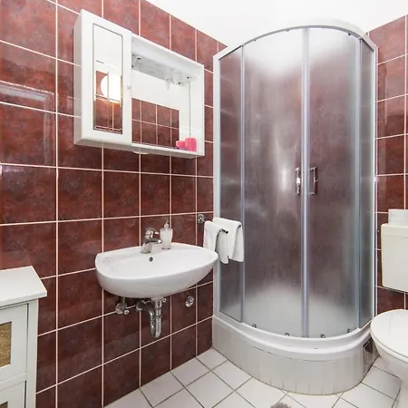 Toni Appartement *