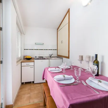 Apartment Toni
