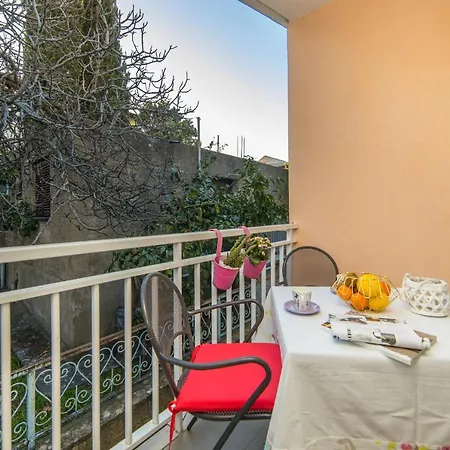 Toni Apartament