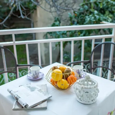 Apartament Toni Podaca