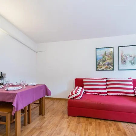 Apartment Toni Podaca